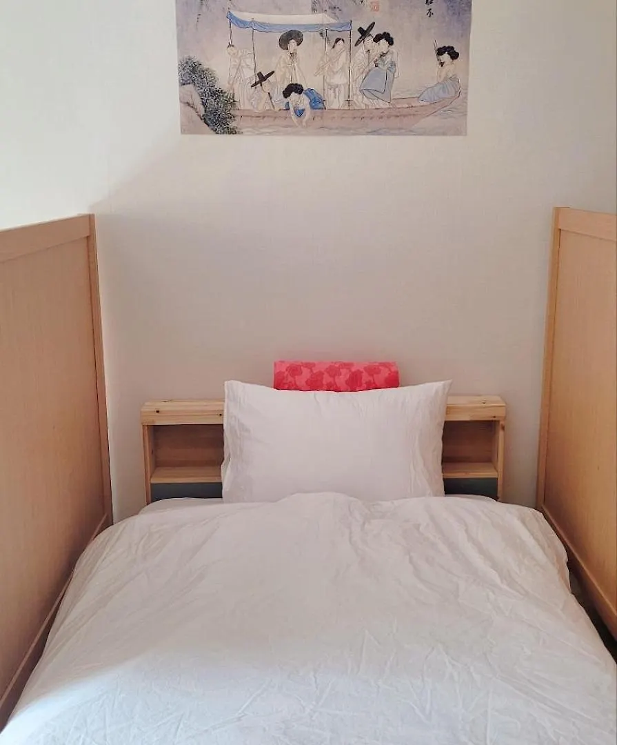 Hanyang Healing House - Foreigner Only Soul Bed & Breakfast